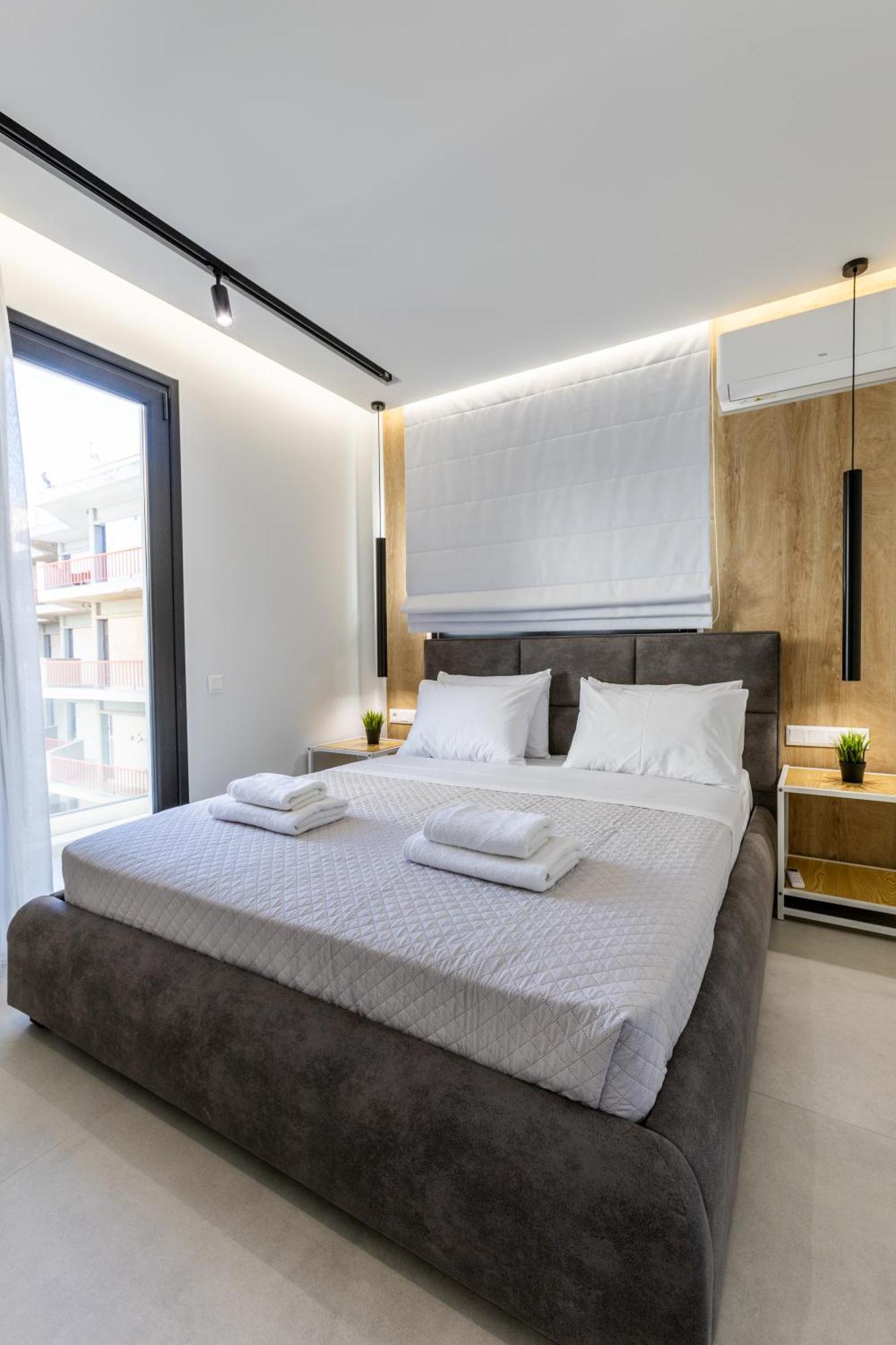Varkiza Luxury Suites By Raise Vári Exterior foto